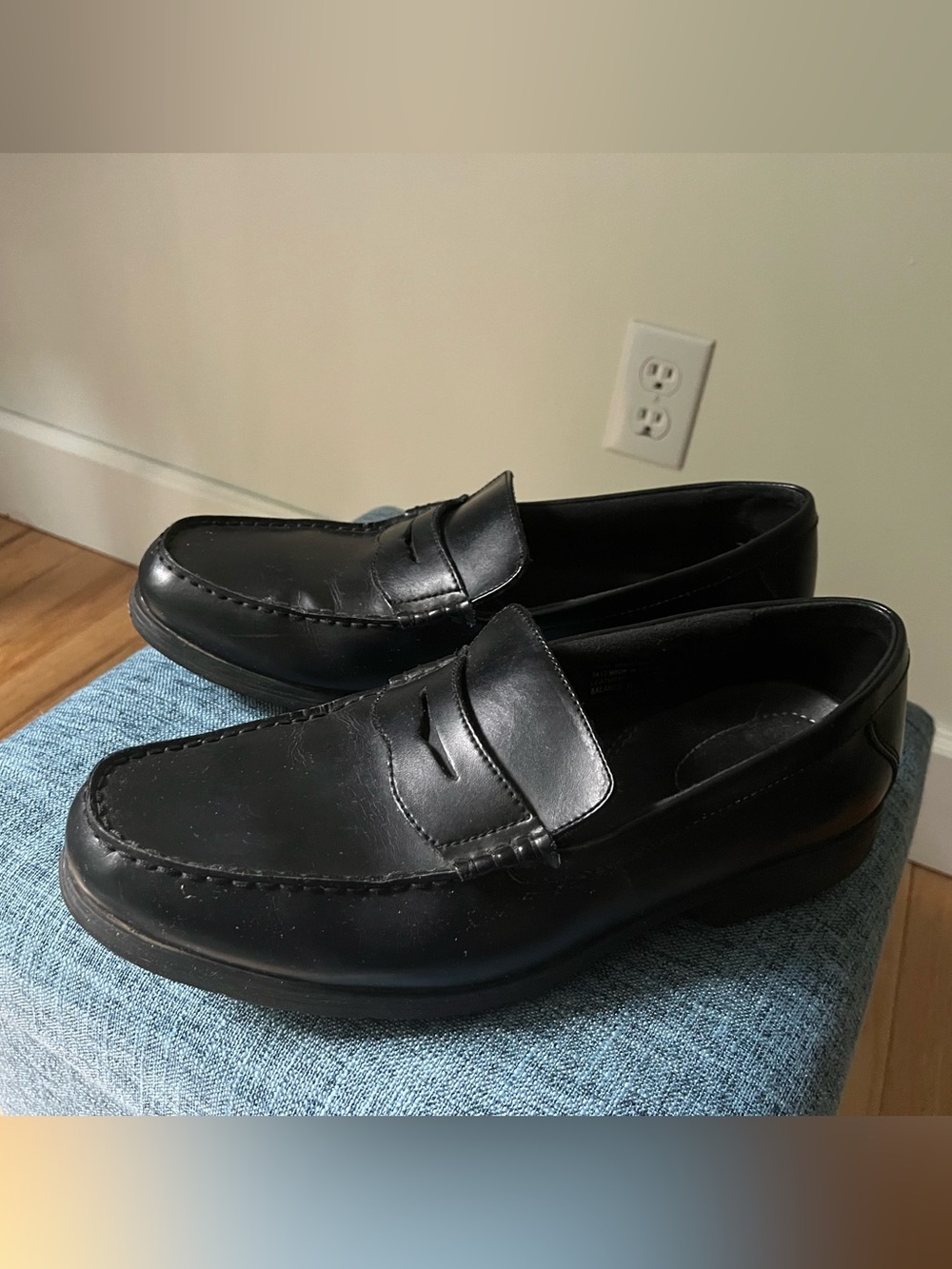 Bostonian Lites Black Leather Penny Loafers - Men S 12M